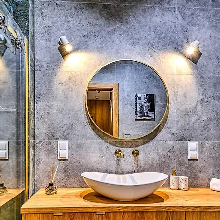 Belle View & - Centrum - By Royal Aparts *