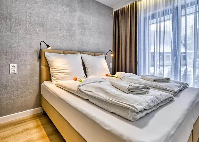 Belle View & - Centrum - By Royal Aparts