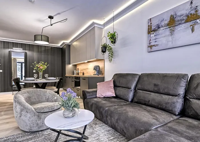 Belle View & - Centrum - By Royal Aparts * 스클라르스카포렘바