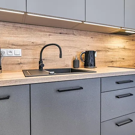 Belle View & - Centrum - By Royal Aparts *