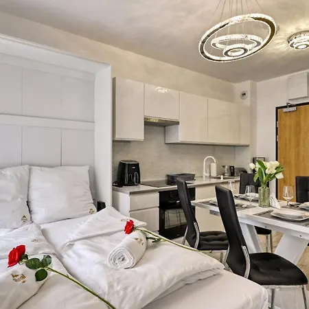 Apartment Belle View - Centrum - By Royal Aparts Szklarska Poreba