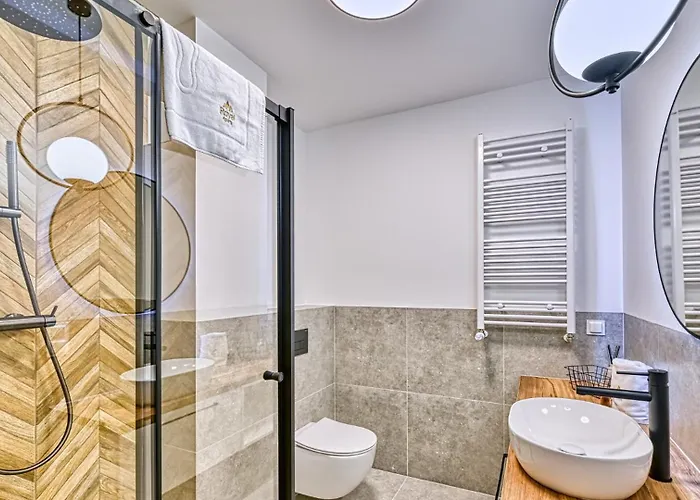 Belle View & - Centrum - By Royal Aparts *