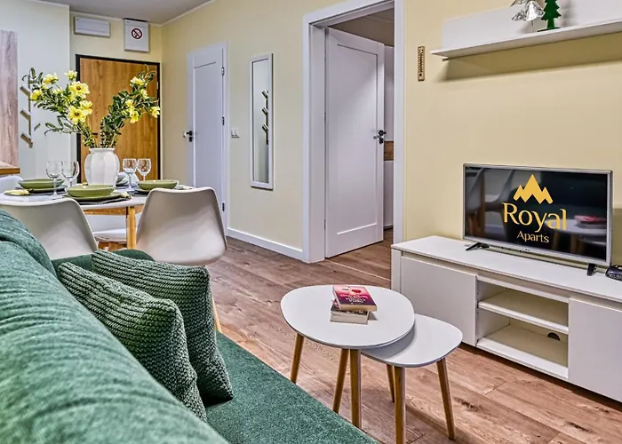 Apartment Belle View & - Centrum - By Royal Aparts Szklarska Poreba