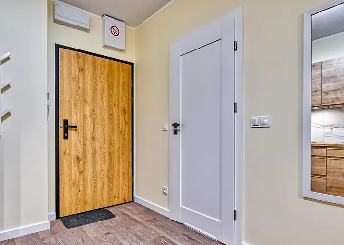 Apartment Belle View & - Centrum - By Royal Aparts