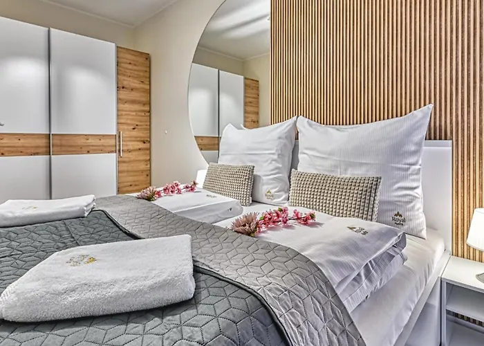 Apartment Belle View & - Centrum - By Royal Aparts *