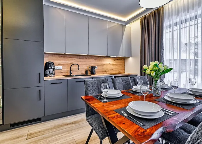 Belle View & - Centrum - By Royal Aparts *