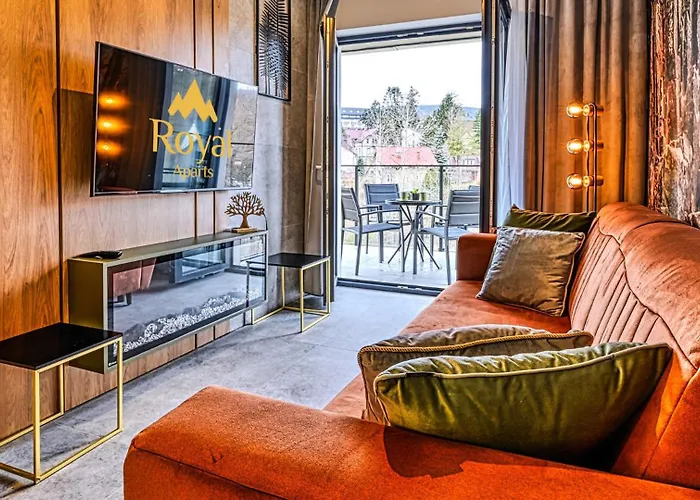 Belle View & - Centrum - By Royal Aparts