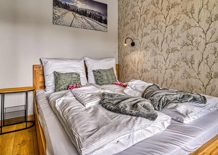 Apartment Belle View & - Centrum - By Royal Aparts *